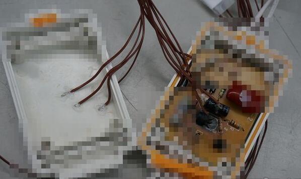 除了电路板及电容部分，，，，，也会在对应的外壳相对位置黏贴感温线，，，，，看看历程中是否会将热转达到外壳。。。。。