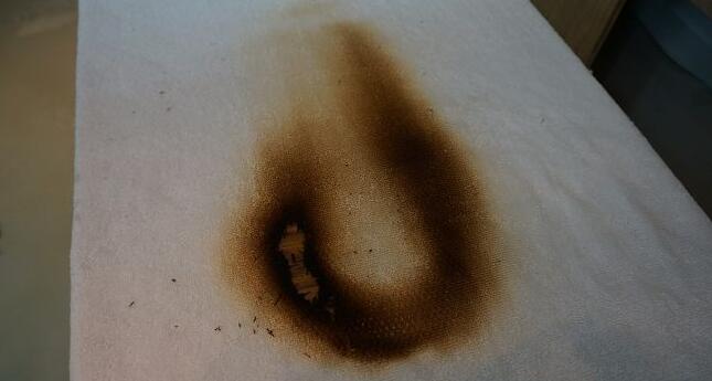 又是一款测试未过的产品，，，，，不过基于保密原则，，，，，只能展示被销毁的纱布。。。。。