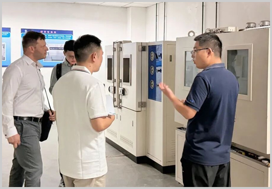 RINA（意大利船级社）一行到访美高梅集团4688am南京汽车检测实验室-2.jpg